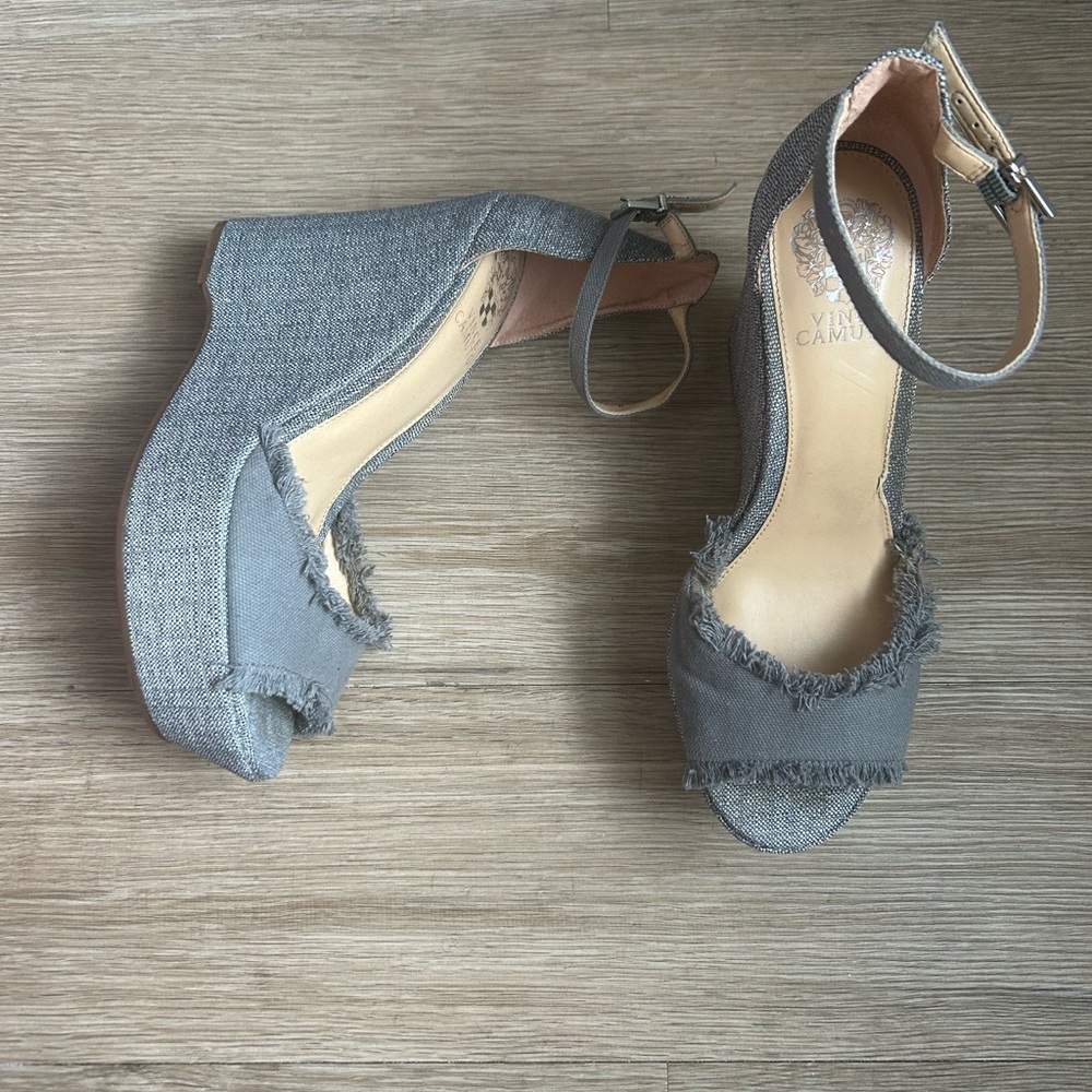 Vince Camuto Gray Women's Wedge Sandals